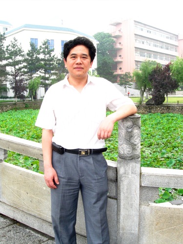 16蒋扬帆 16蒋扬帆