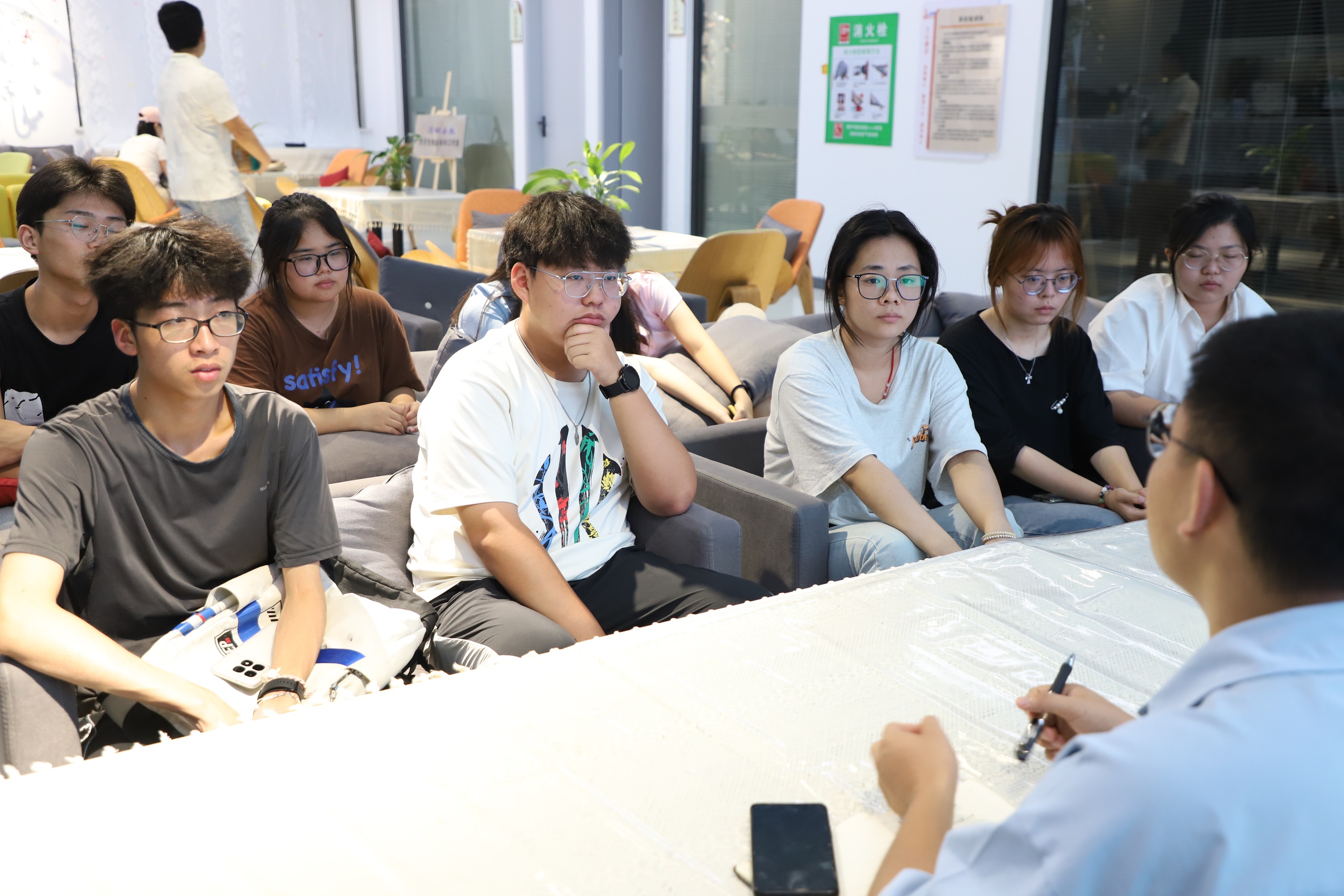 IMG_1677 - 副本.JPG IMG_1677 - 副本.JPG