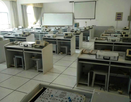 现代通信基础实验室 现代通信基础实验室